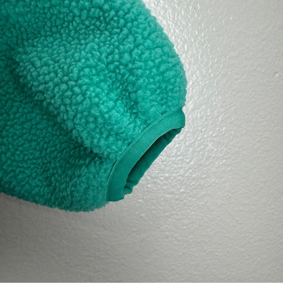 Fear of God Essentials Polar Fleece Crewneck Mint Leaf Sweatshirt Size 10 - Picture 4 of 9